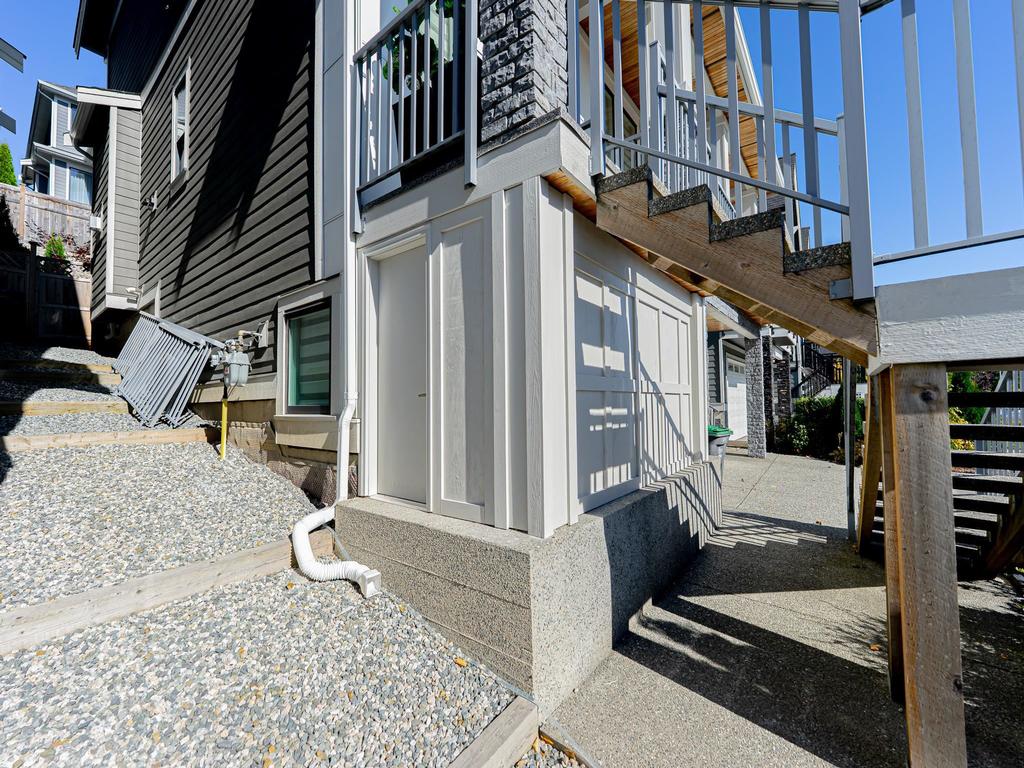 Listing Image for R3100558