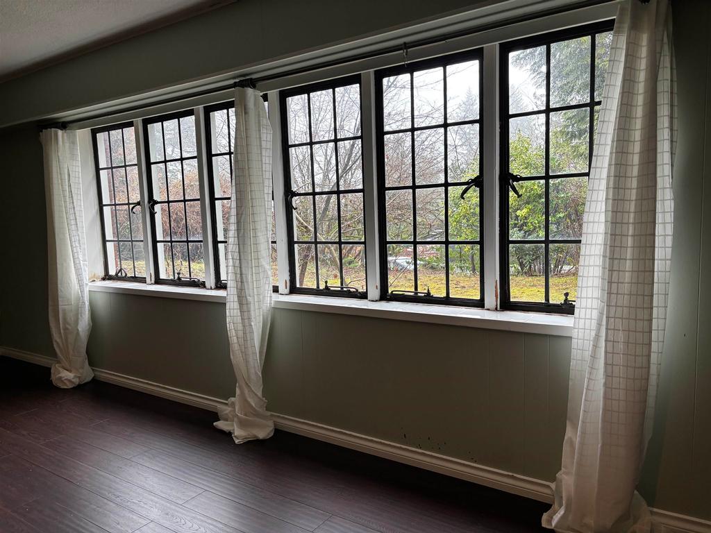 Listing Image for R3100565