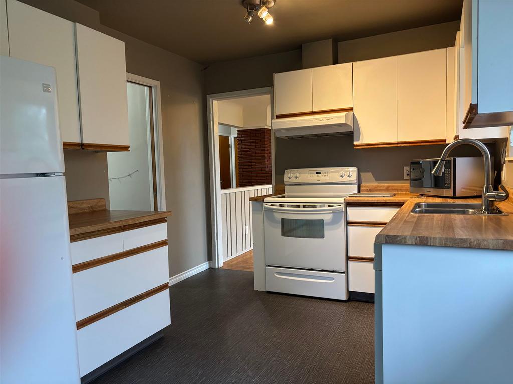 Listing Image for R3100565