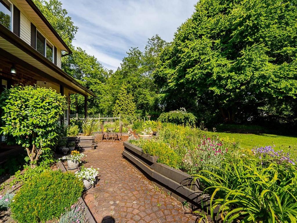 Listing Image for R3100577