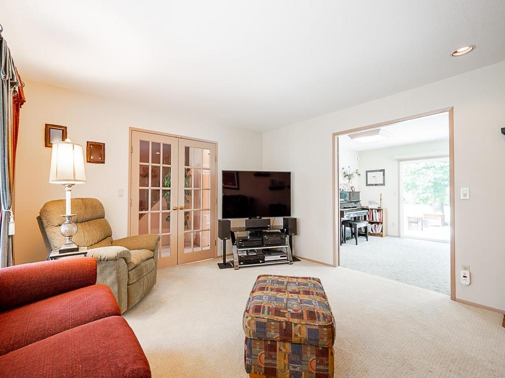 Listing Image for R3100577