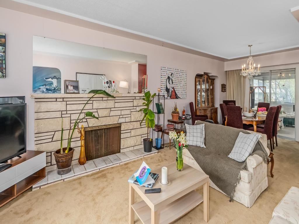 Listing Image for R3100587