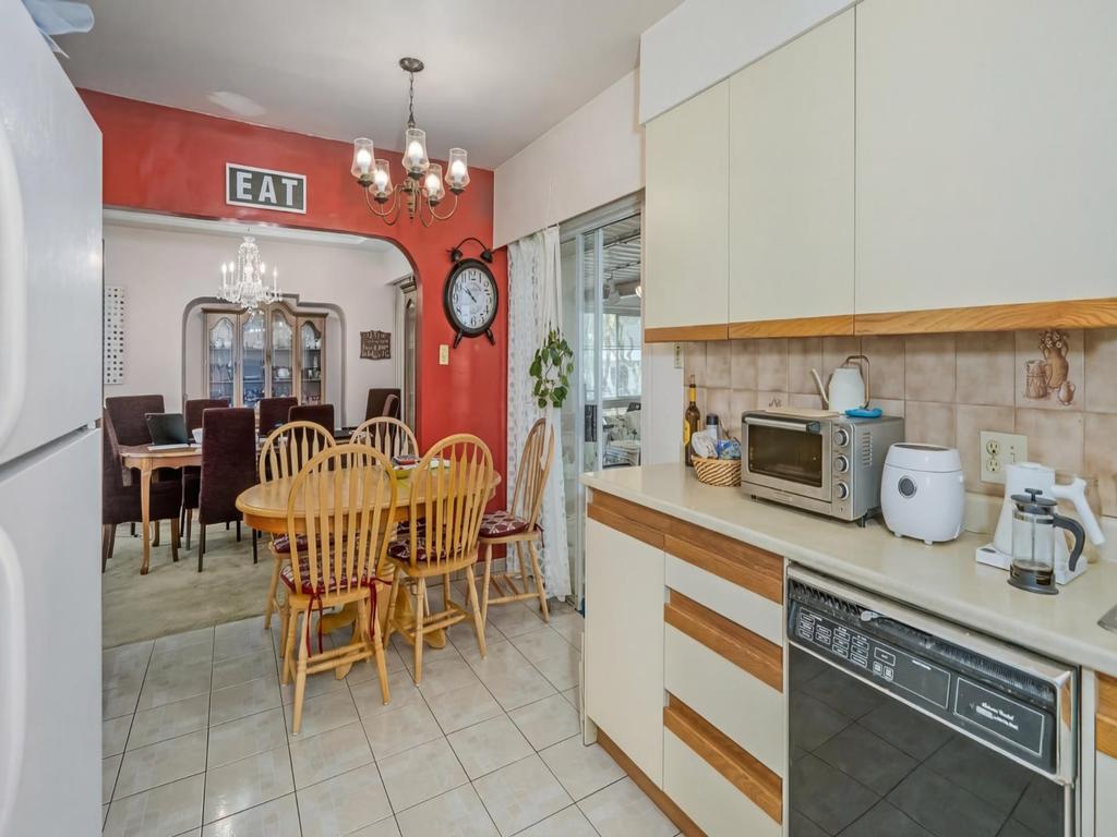 Listing Image for R3100587