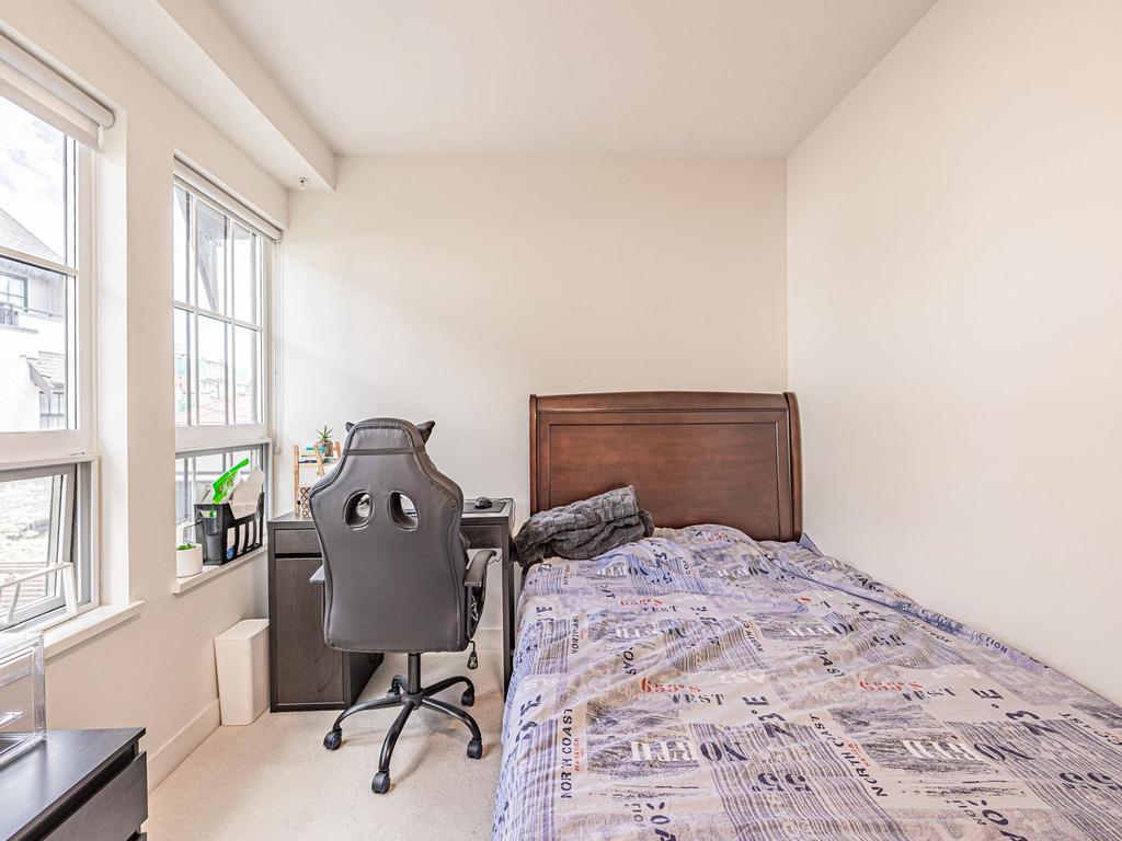 Listing Image for R3100589