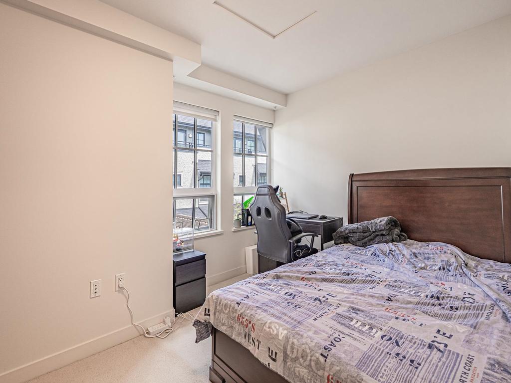 Listing Image for R3100589