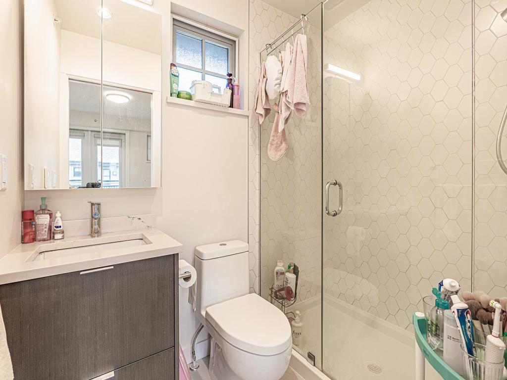 Listing Image for R3100589