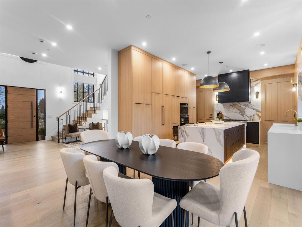 Listing Image for R3100595