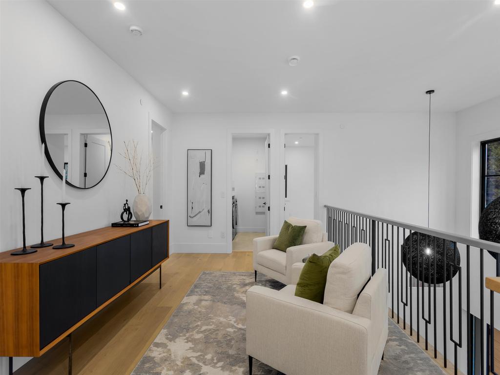 Listing Image for R3100595