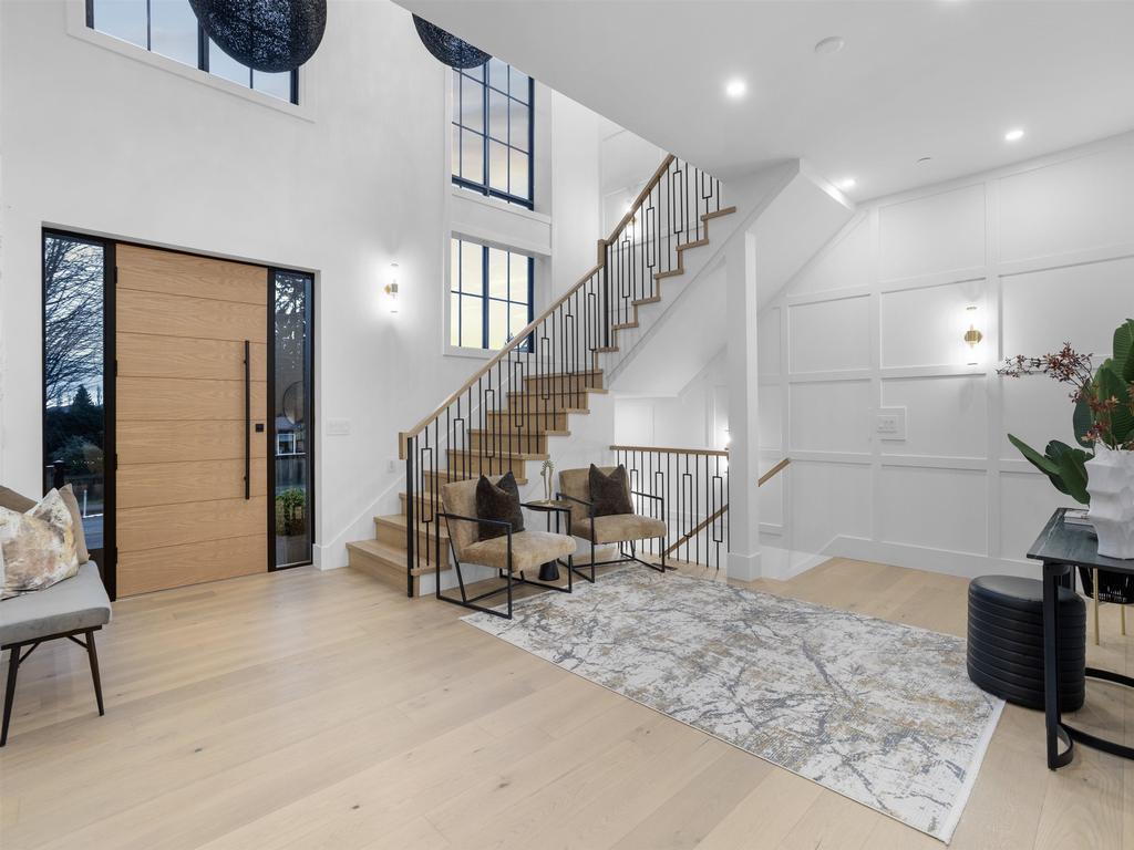 Listing Image for R3100595