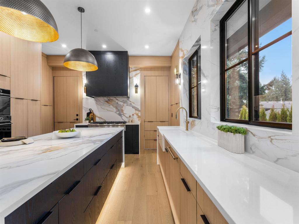 Listing Image for R3100595