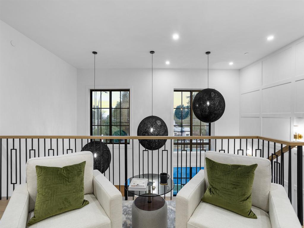 Listing Image for R3100595