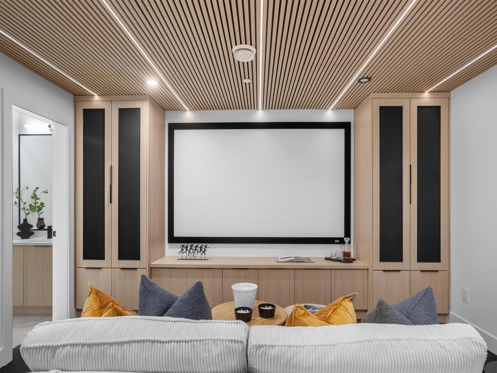 Listing Image for R3100595