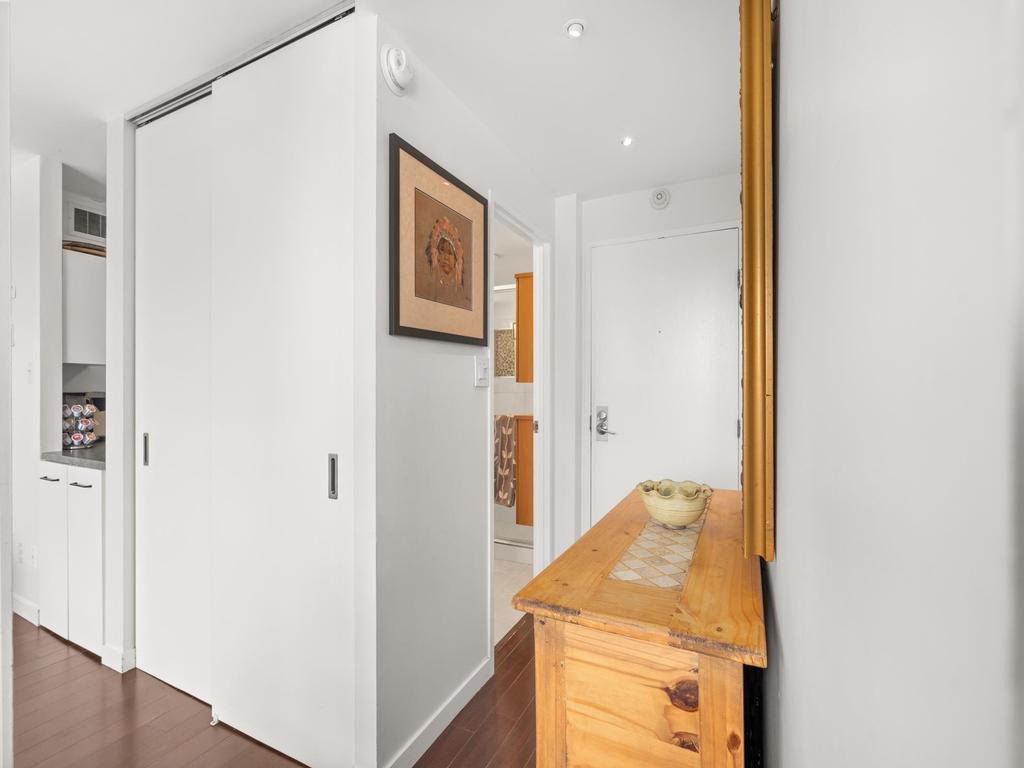 Listing Image for R3100600