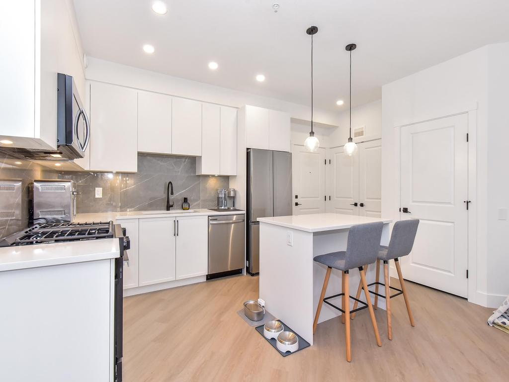 Listing Image for R3100601