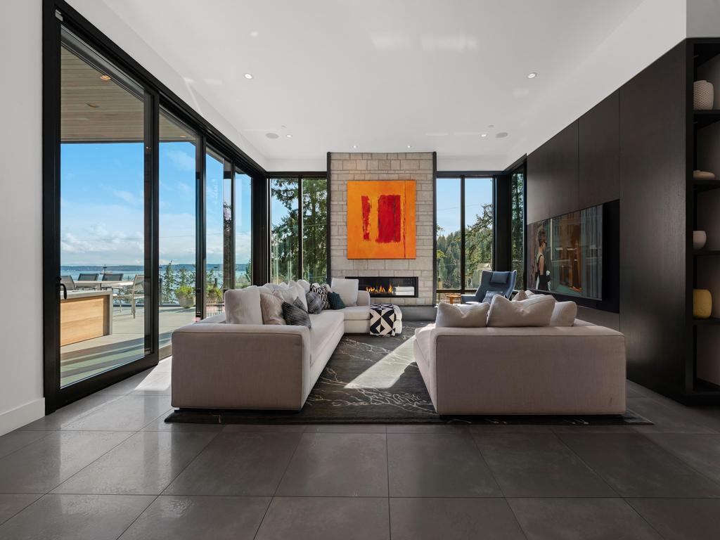 Listing Image for R3100605