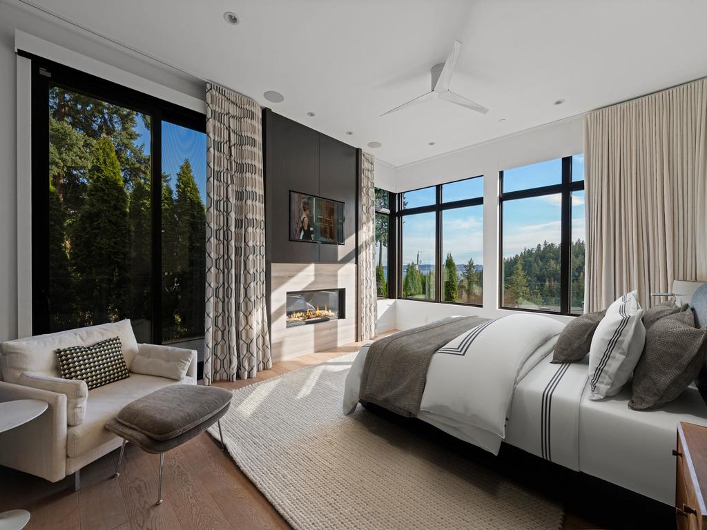 Listing Image for R3100605