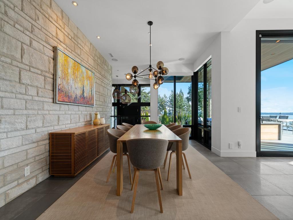 Listing Image for R3100605