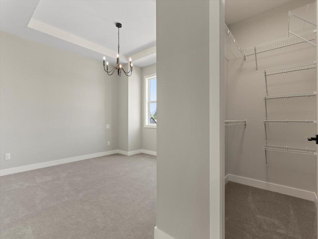 Listing Image for R3100619