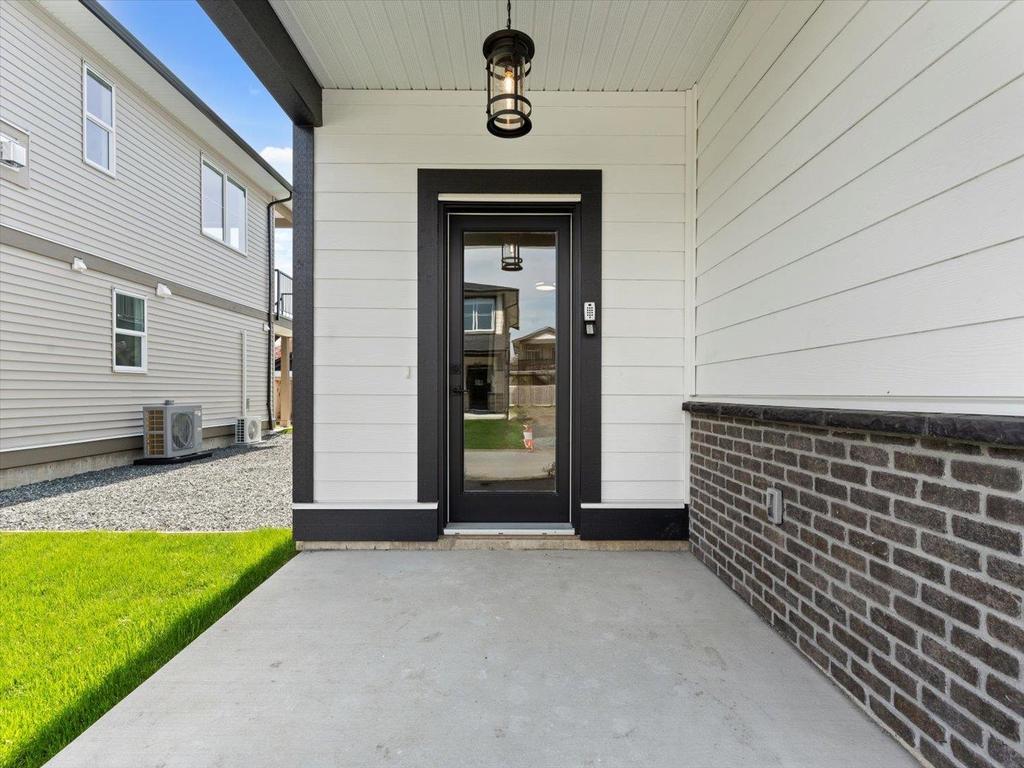 Listing Image for R3100619