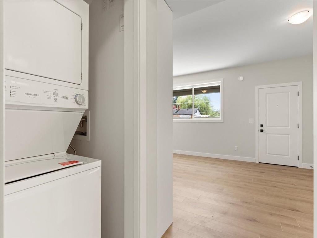 Listing Image for R3100619