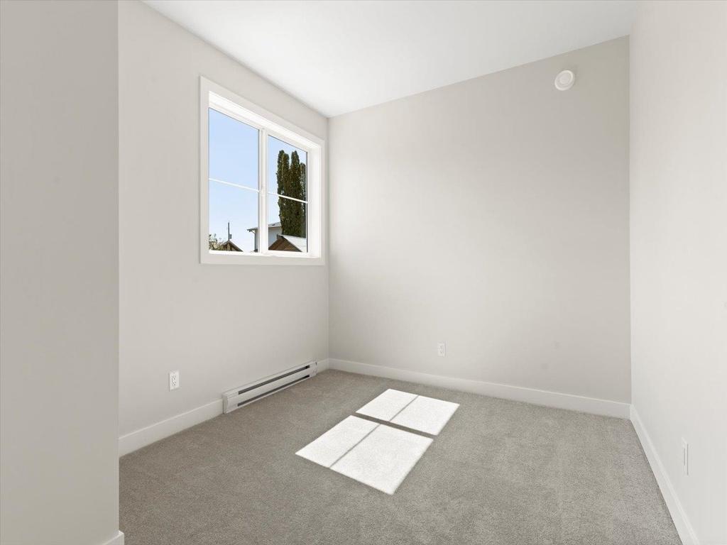 Listing Image for R3100619