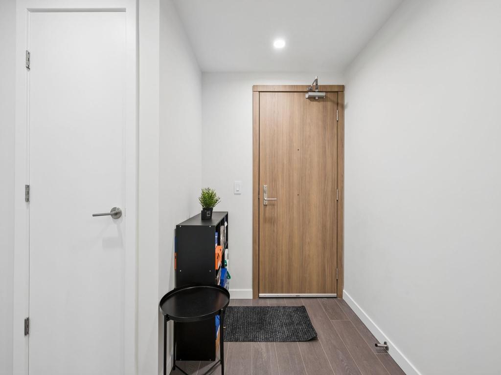 Listing Image for R3100620