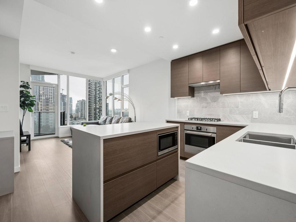 Listing Image for R3100620