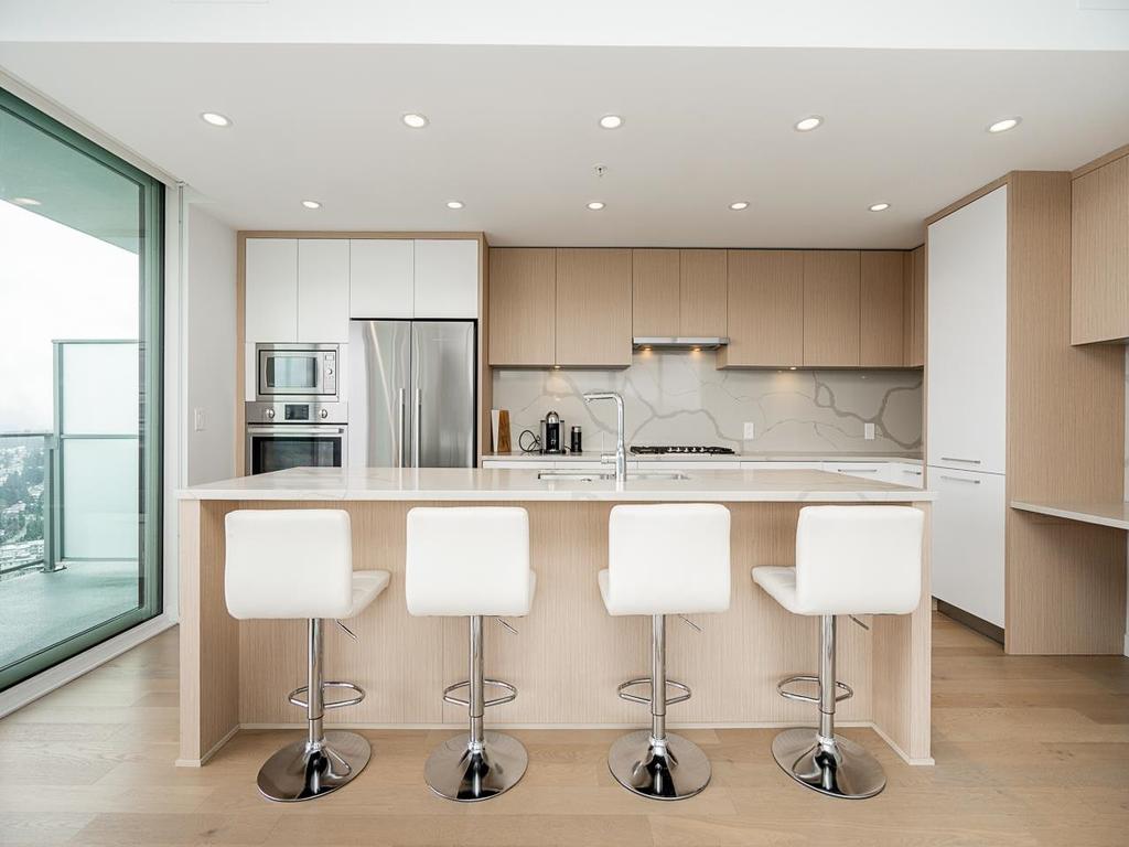 Listing Image for R3100621