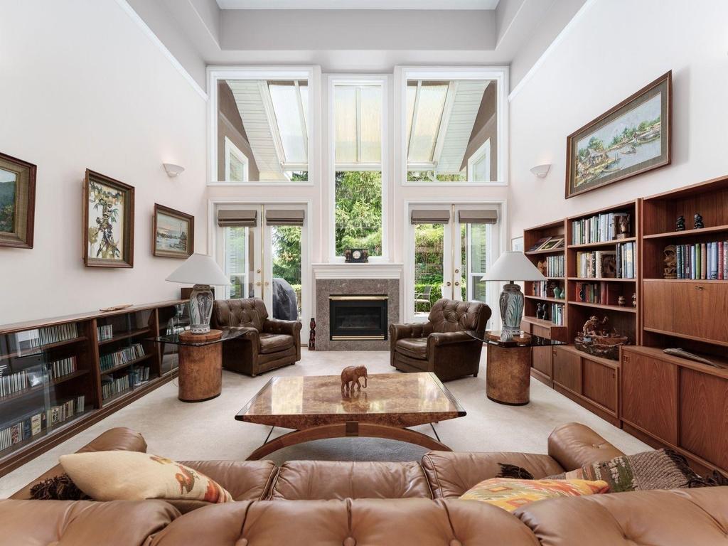 Listing Image for R3100636