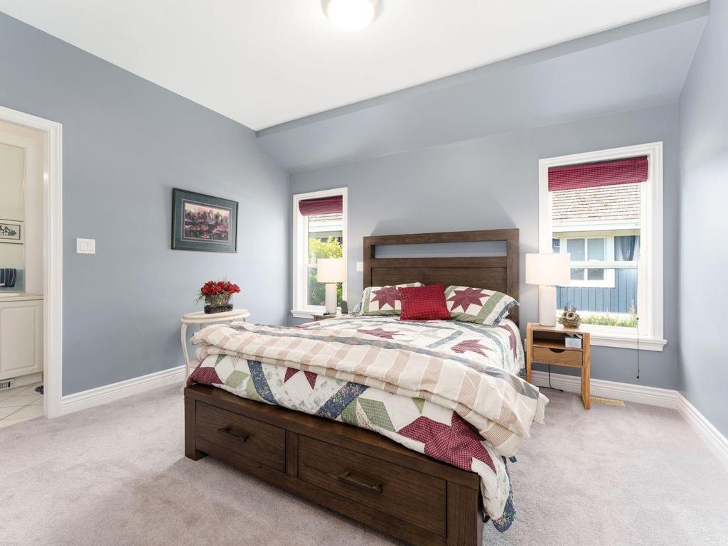 Listing Image for R3100636