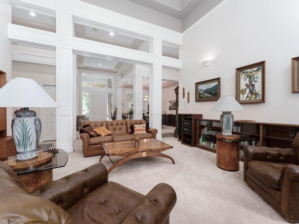 Listing Image for R3100636