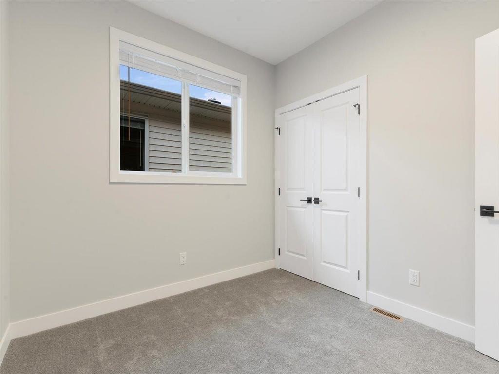 Listing Image for R3100638