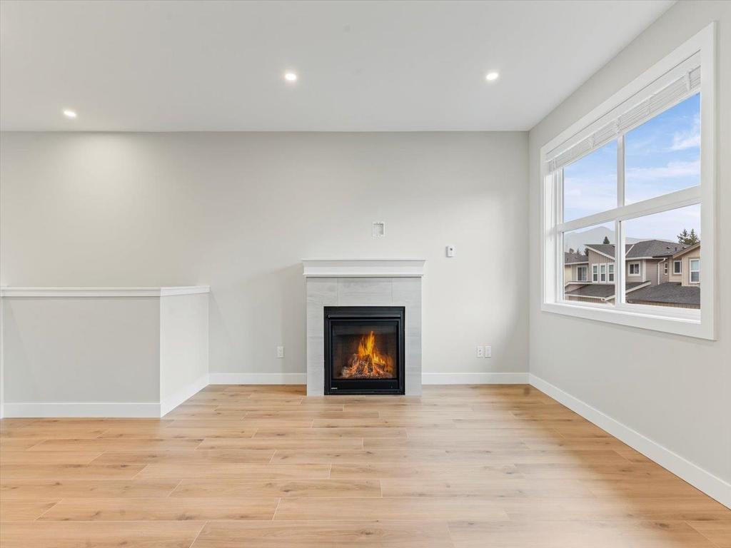 Listing Image for R3100638