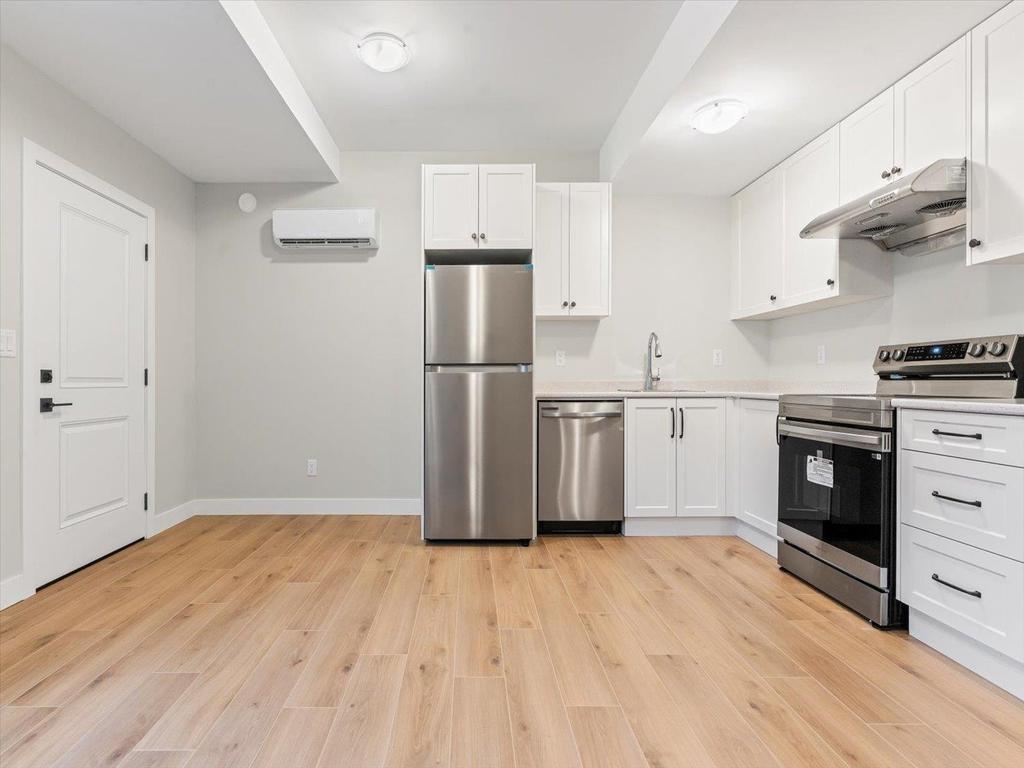 Listing Image for R3100638