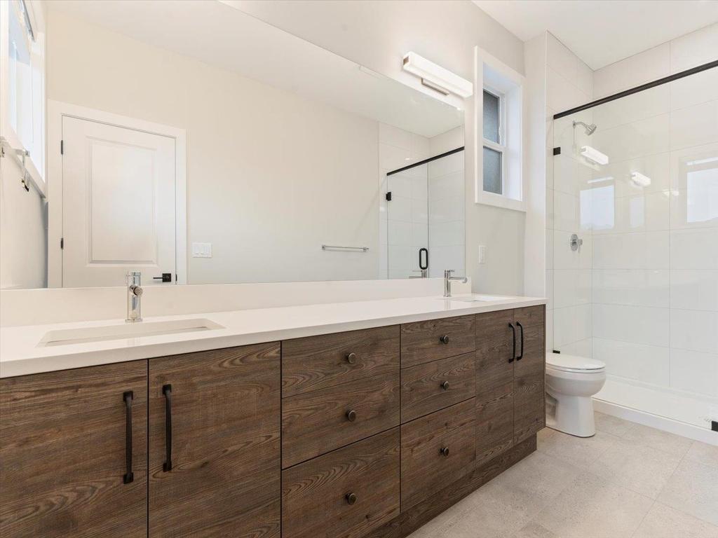 Listing Image for R3100638