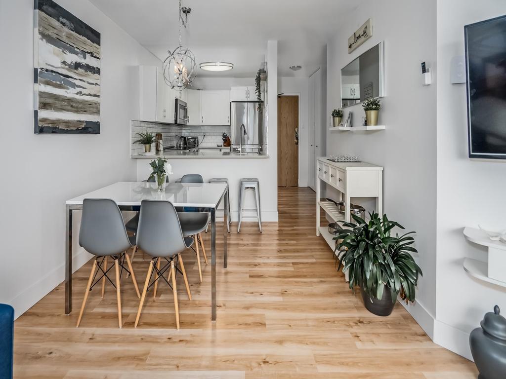 Listing Image for R3100654