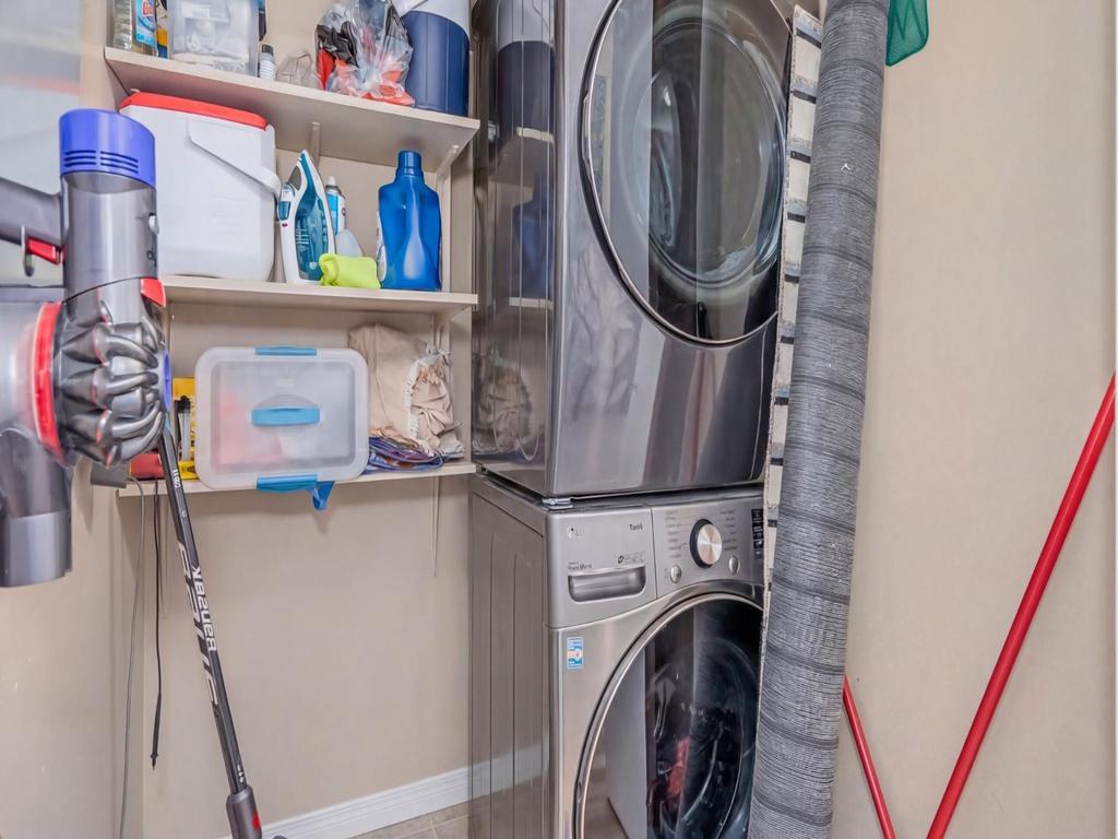 Listing Image for R3100654