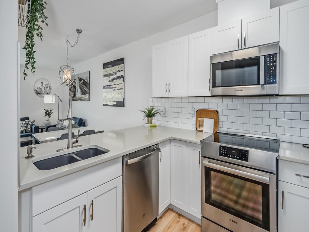 Listing Image for R3100654