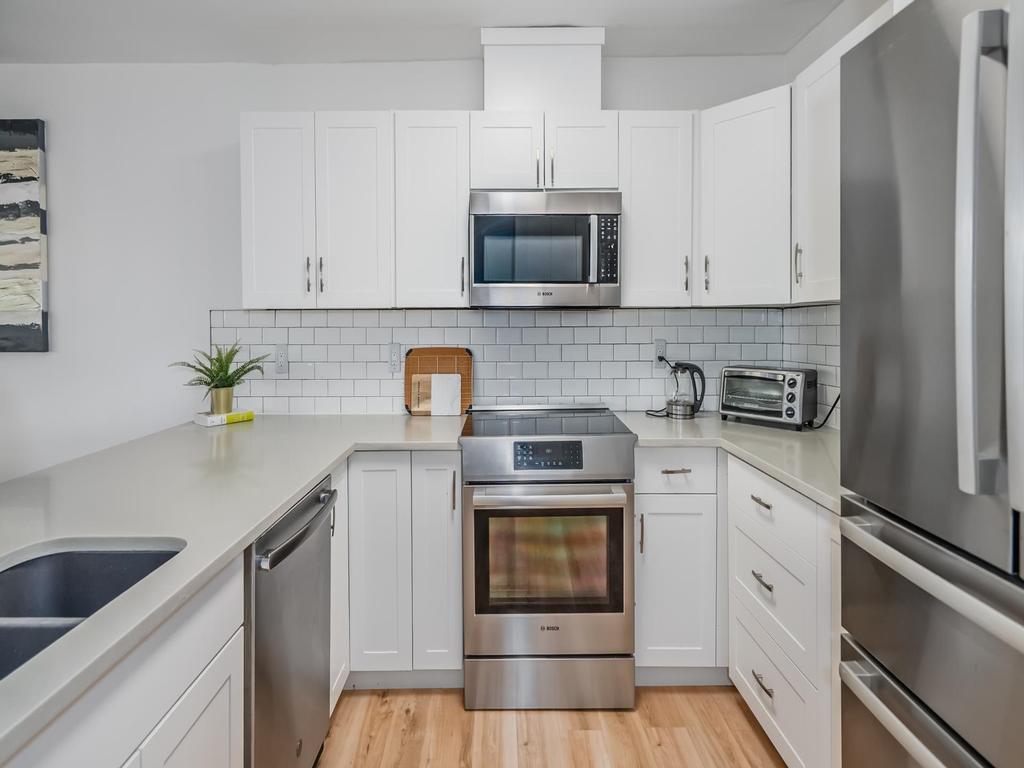 Listing Image for R3100654