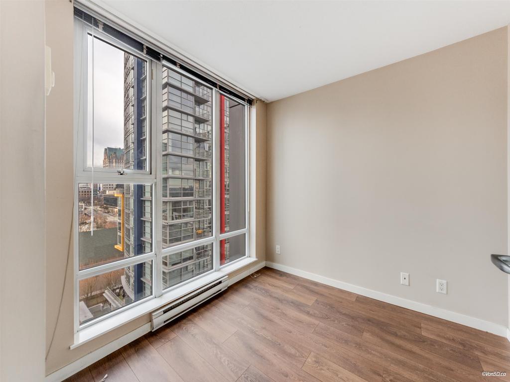 Listing Image for R3100659