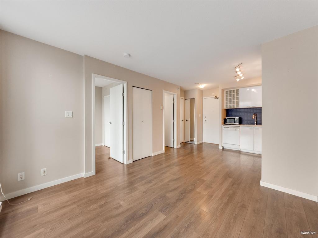 Listing Image for R3100659