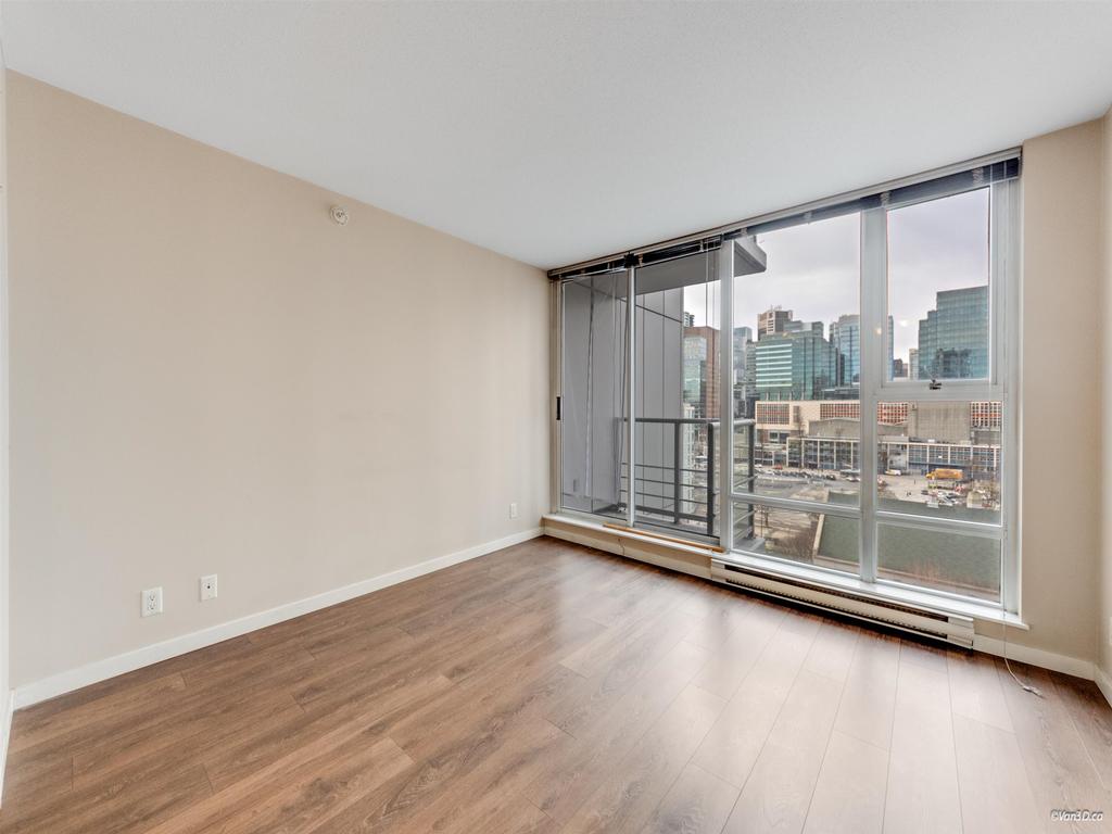 Listing Image for R3100659