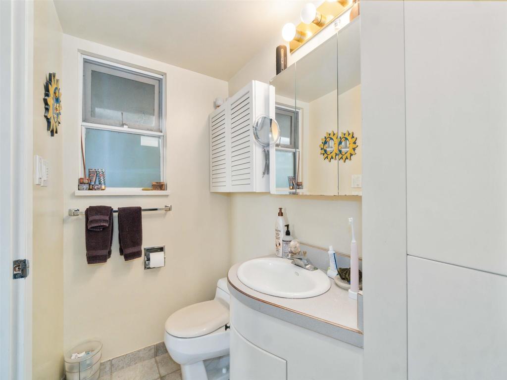 Listing Image for R3100661