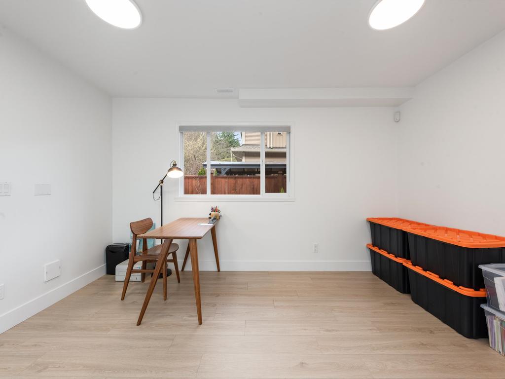 Listing Image for R3100680