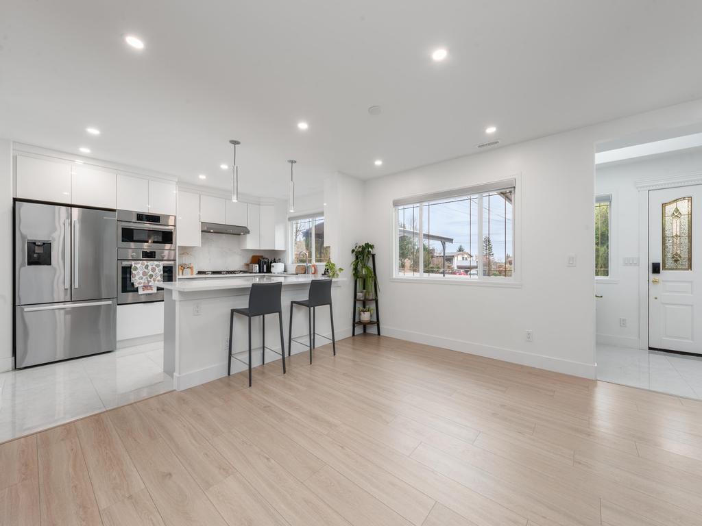 Listing Image for R3100680