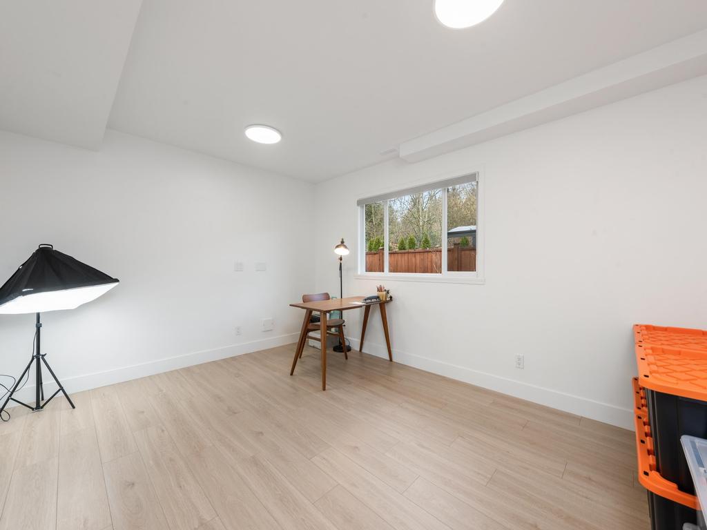 Listing Image for R3100680