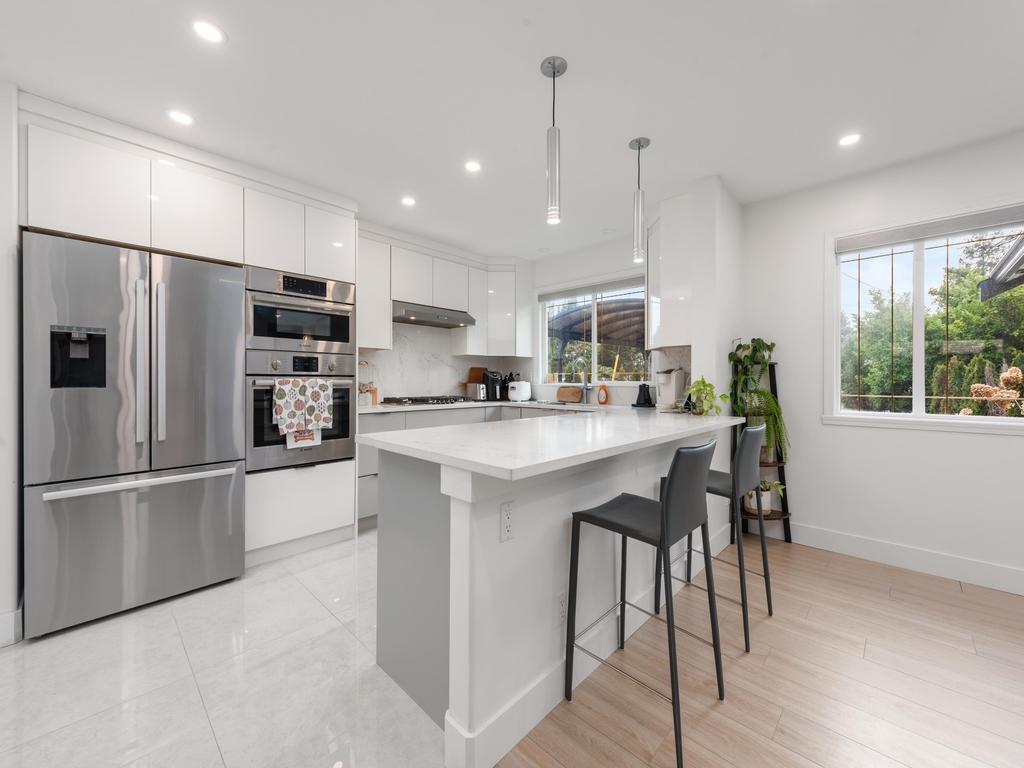 Listing Image for R3100680