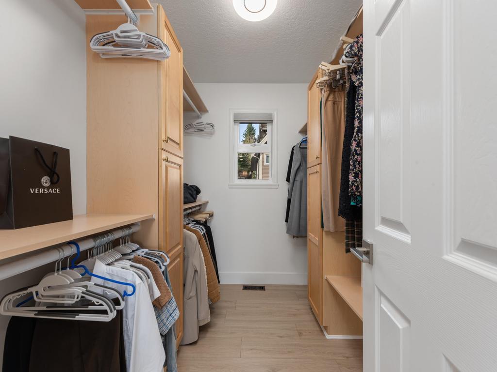 Listing Image for R3100680