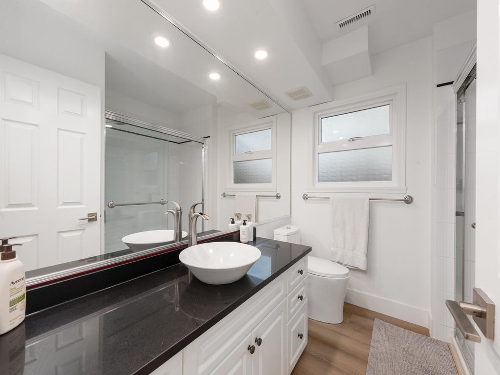 Listing Image for R3100680