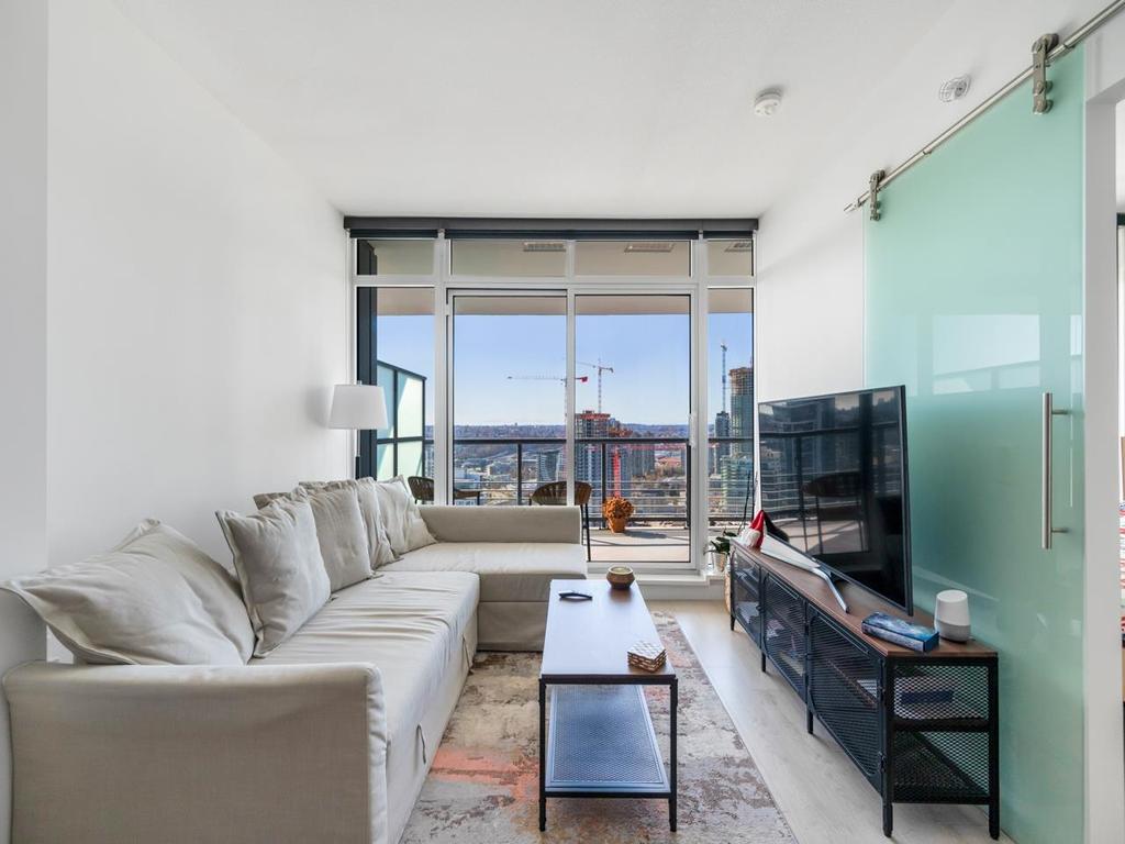 Listing Image for R3100681